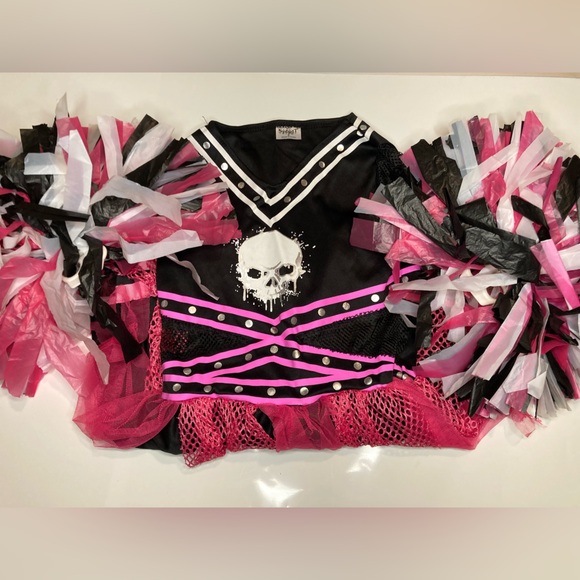 Scare squad cheerleader costume - Picture 11 of 16